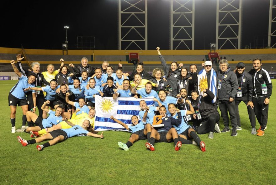 22uruguai-faz-historia-na-copa-america-feminina-e-enfrenta-brasil-em-busca-de-vaga-na-final22