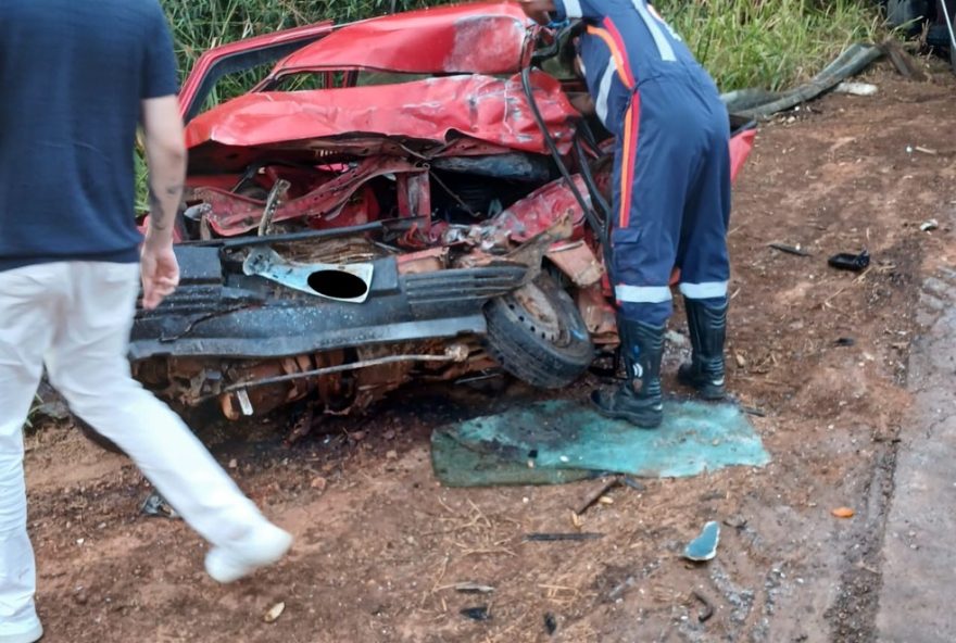 acidente-fatal-na-mg-1763A-duas-vitimas-fatais-e-alerta-para-seguranca-no-transito