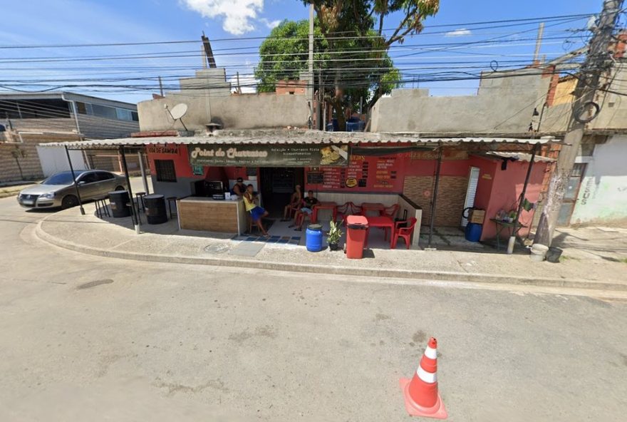 ataque-brutal-deixa-quatro-mortos-em-bar-de-nova-iguacu3A-autoridades-e-populacao-clamam-por-justica-e-seguranca