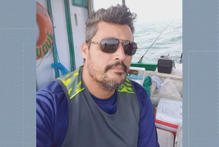 comerciante-e-assassinado-a-tiros-em-bar-na-baixada-fluminense3A-investigacao-em-andamento