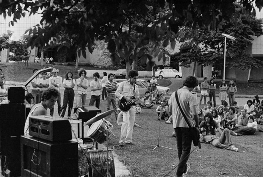 conheca-a-historia-por-tras-de-brasilia-como-capital-do-rock-nacional-entenda-como-a-cidade-se-destacou-na-cena-musical-nos-anos-802C-segundo-professor-da-unb