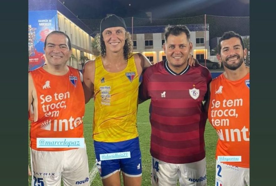 david-luiz-curte-ferias-no-fortaleza-em-22racha22-enquanto-futuro-no-flamengo-e-incerto