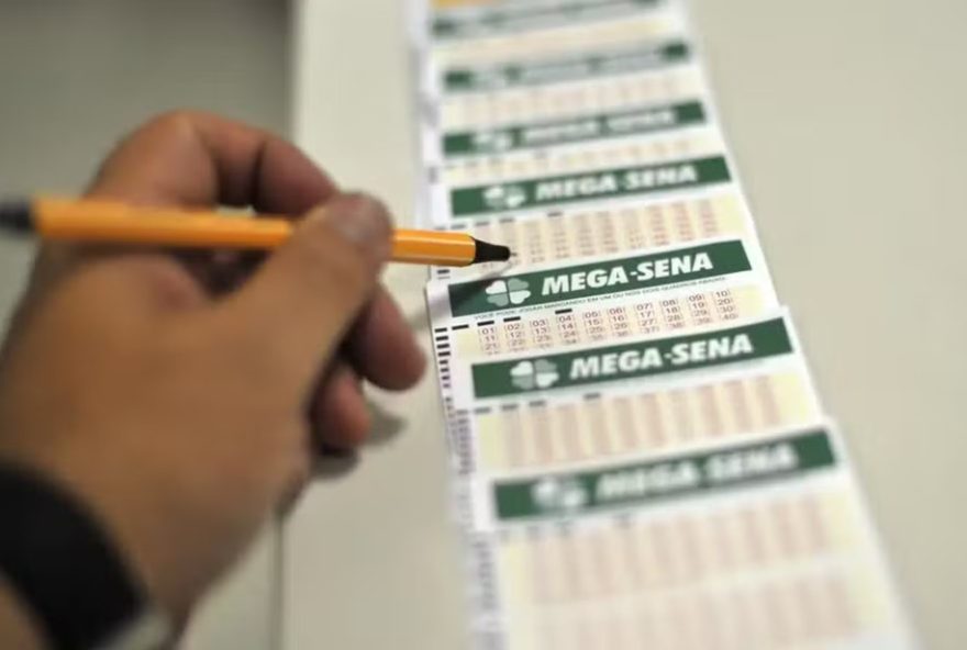 dicas-para-resgatar-premios-da-loteria-com-seguranca3A-veja-como-agir-apos-acertar-a-mega-sena