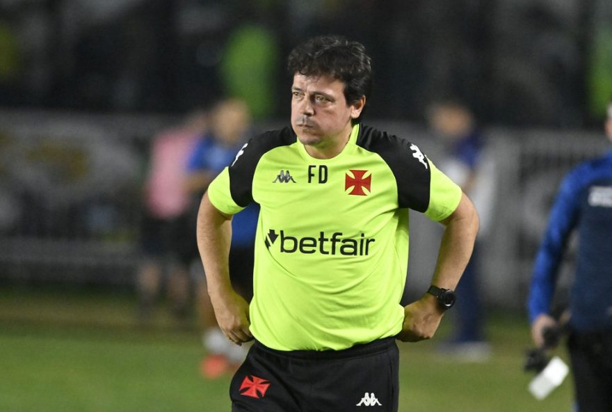 escalacao-do-vasco-para-o-duelo-contra-o-csa-na-copa-do-brasil3A-coutinho-e-jardim-de-volta3B-veja-o-provavel-time