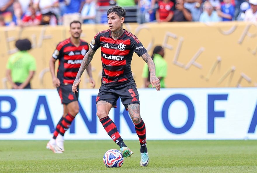 flamengo-investe-r24168-milhoes-em-reforcos-e-renovacoes-no-primeiro-semestre-de-20253A-juninho2C-gonzalo-plata2C-gerson2C-jorginho