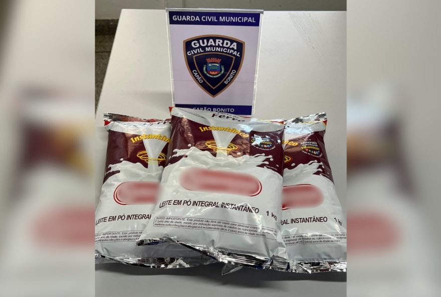 homem-e-preso-suspeito-de-furtar-leite-em-po-de-merenda-escolar