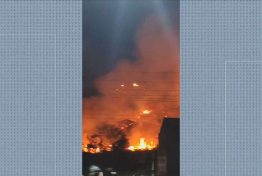 incendio-em-mata-de-vila-isabel-mobiliza-bombeiros-e-gera-alerta-na-comunidade