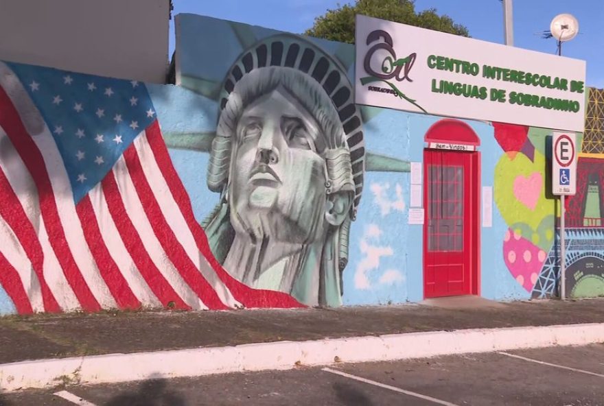 inscricoes-nos-centros-interescolares-de-linguas-cils-terminam-sexta-feira3B-cursos-de-idiomas-gratuitos-disponiveis