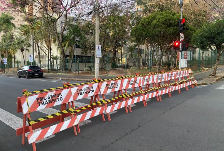 juri-popular-de-7-acusados-por-morte-em-tribunal-do-crime3A-ruas-do-forum-de-limeira-fechadas