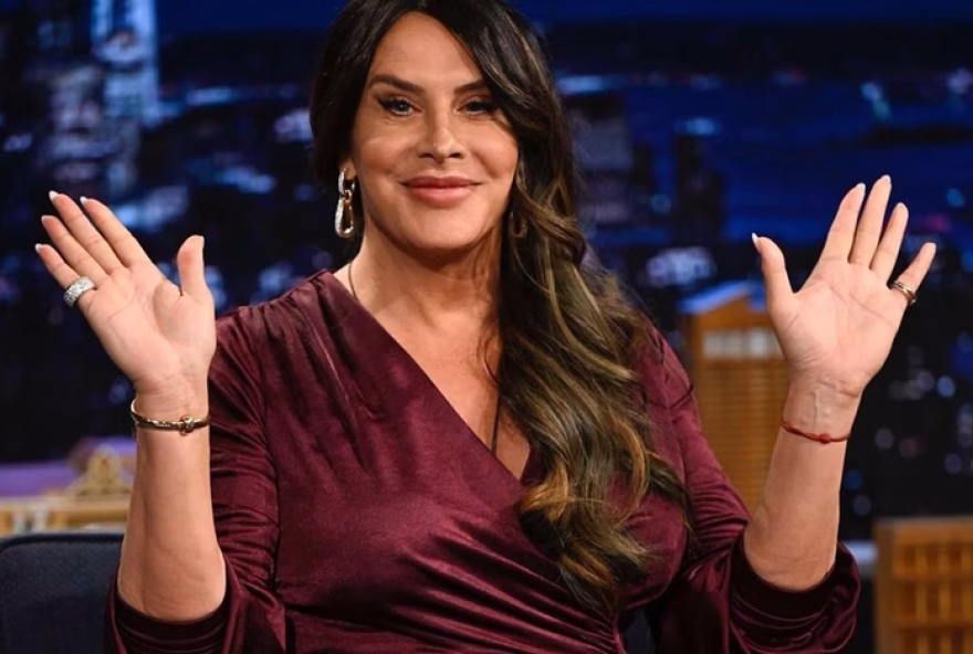 karla-sofia-gascon-criticada-pelo-conselho-muculmano3A-polemicas-nas-redes-sociais-em-2020-e-2021