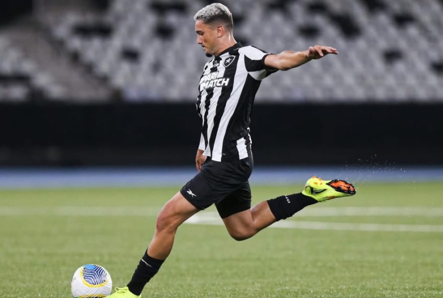 kauan-lindes-deve-ser-titular-contra-o-volta-redonda3A-botafogo-busca-vitoria-no-carioca