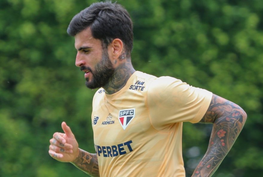 liziero-nao-participa-da-pre-temporada-do-sao-paulo3B-clube-reforca-elenco-com-a-chegada-de-wendell