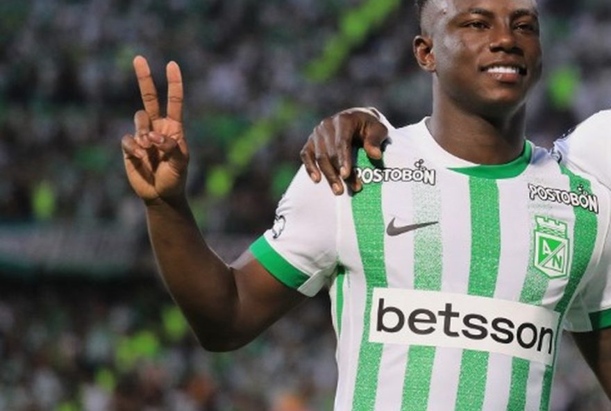 marino-hinestroza-desperta-interesse-do-fluminense3A-contrato-ate-2028.-saiba-mais-sobre-o-alvo-colombiano-das-grandes-equipes-sul-americanas