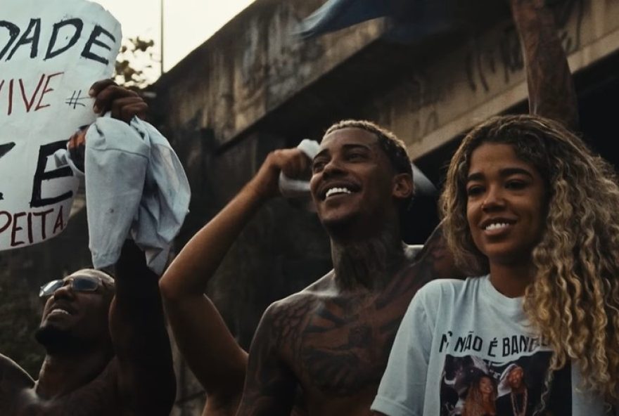 mc-poze-vira-reu-por-tortura-e-sequestro2C-mas-respondera-em-liberdade