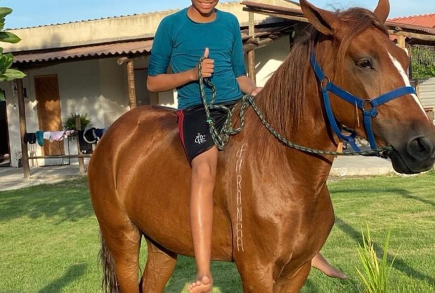 menino-tem-pe-amputado-apos-atropelamento3A-familia-questiona-atendimento-no-hegv