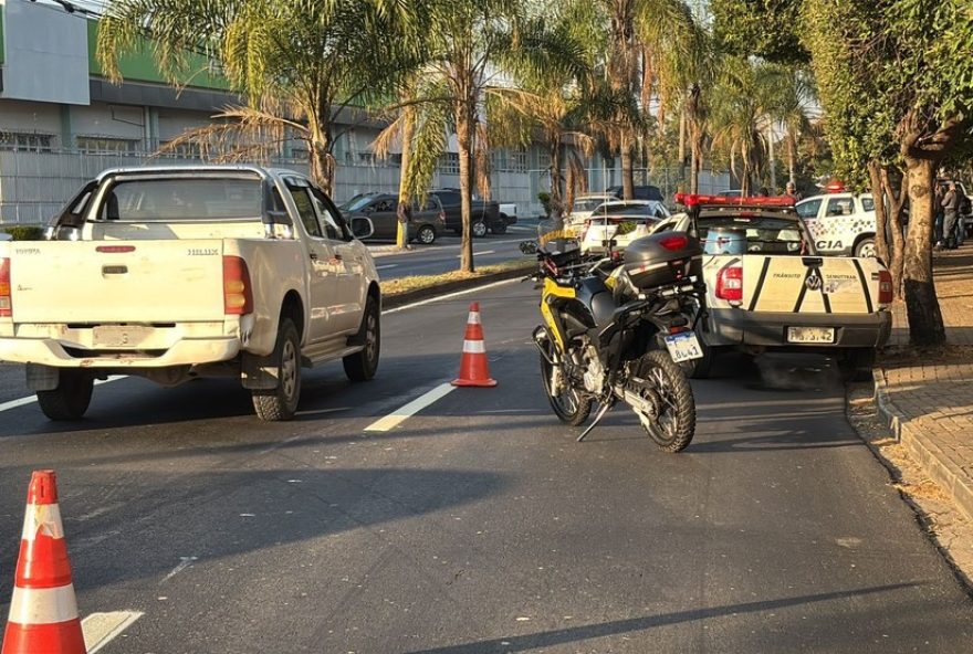 motociclista-morre-ao-colidir-contra-poste-em-avenida-de-piracicaba3A-confira-detalhes