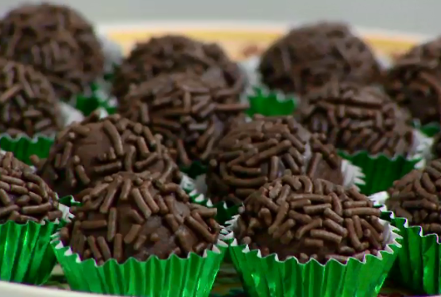 mulher-de-34-anos-envenena-companheiro-com-brigadeiros-no-df3A-confira-detalhes-do-caso