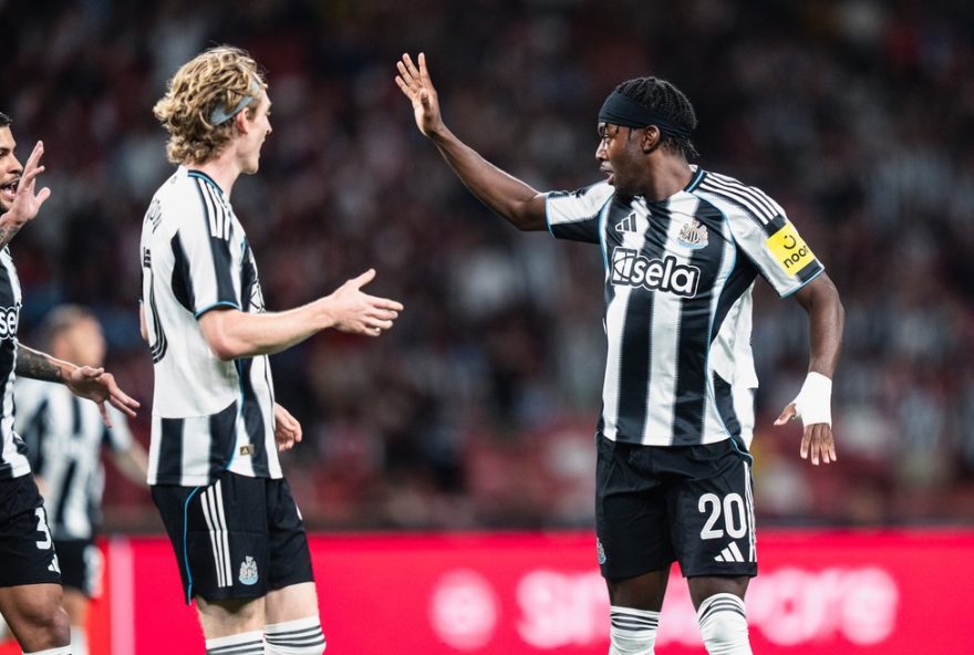 newcastle-x-arsenal3A-vitoria-emocionante-em-amistoso-em-singapura
