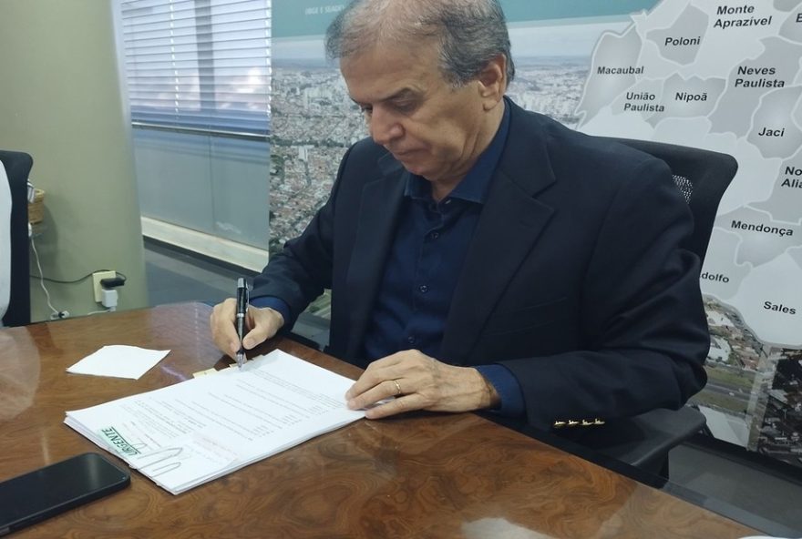 penhora-de-bens-de-prefeito-e-secretario-gera-repercussao-em-sao-jose-do-rio-preto3A-justica-determina-devolucao-de-mais-de-r241-milhao