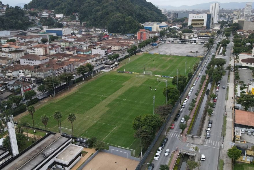 prefeitura-de-santos-propoe-novo-uso-para-terreno-do-ct-rei-pele-do-santos-fc2C-com-foco-em-atividades-esportivas-e-recreativas