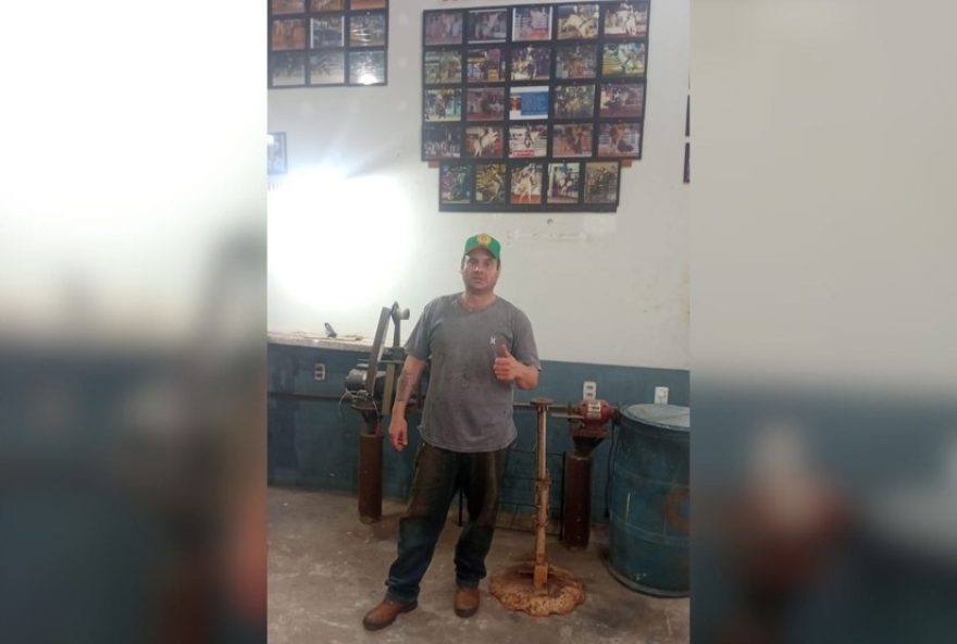 seringueiro-que-abandonou-sonho-de-peao-cria-museu-do-rodeio-em-sp