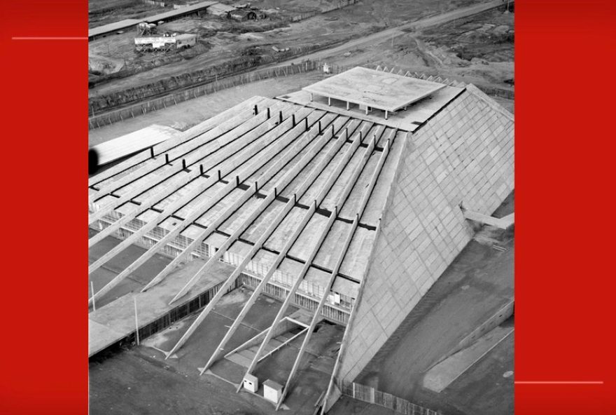 teatro-nacional-de-brasilia3A-historia2C-reinauguracao-e-eventos-culturais.-um-marco-arquitetonico-e-cultural-na-capital-do-pais