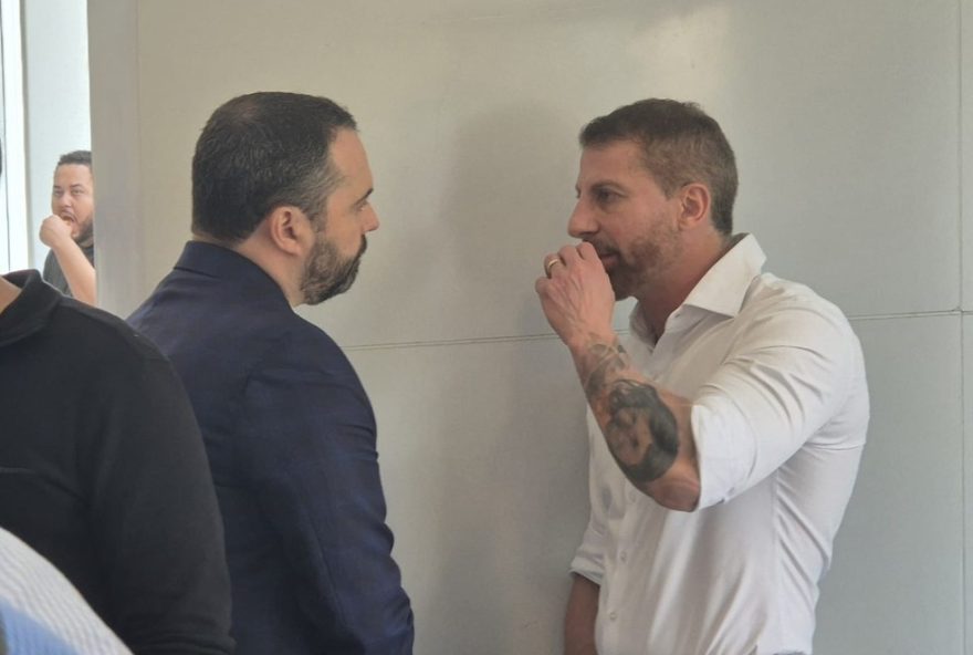 vasco-x-fluminense3A-classico-em-brasilia-confira-os-motivos-e-valores-dos-ingressos